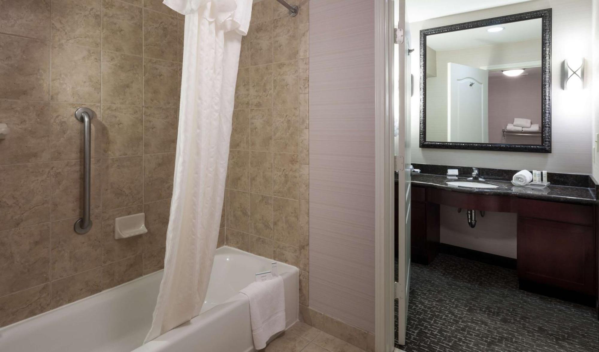 Homewood Suites By Hilton Agoura Hills Εξωτερικό φωτογραφία