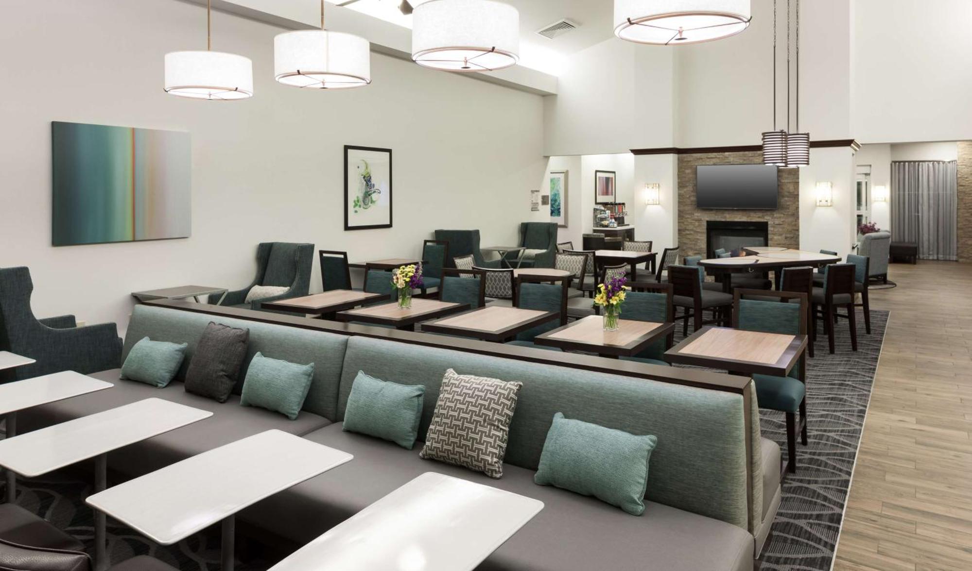 Homewood Suites By Hilton Agoura Hills Εξωτερικό φωτογραφία